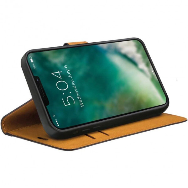 Чохол-книжка Xqisit Slim Wallet для Google Pixel 5 Black (44021)