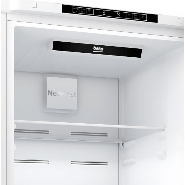 Холодильник Beko RCNA406I30W