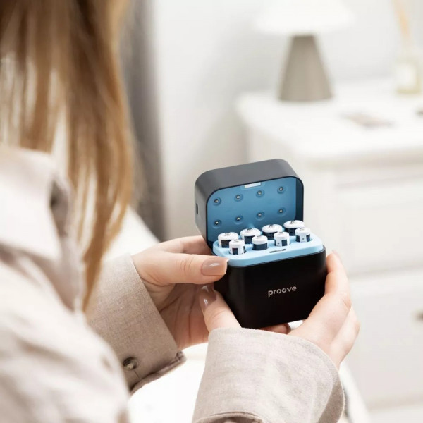 Зарядний пристрій Proove Compact Station 8pcs (4xAAA + 4xAA) Black (RBCS00000001)