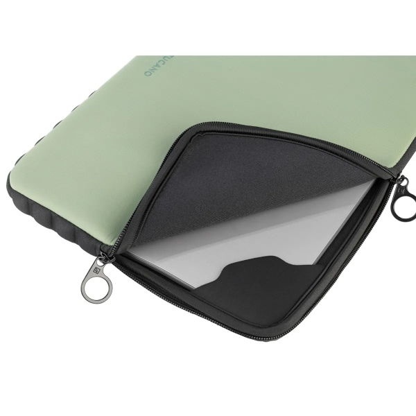Чохол для ноутбука Tucano Offroad 15/16" Green (BFCAR1516-V)