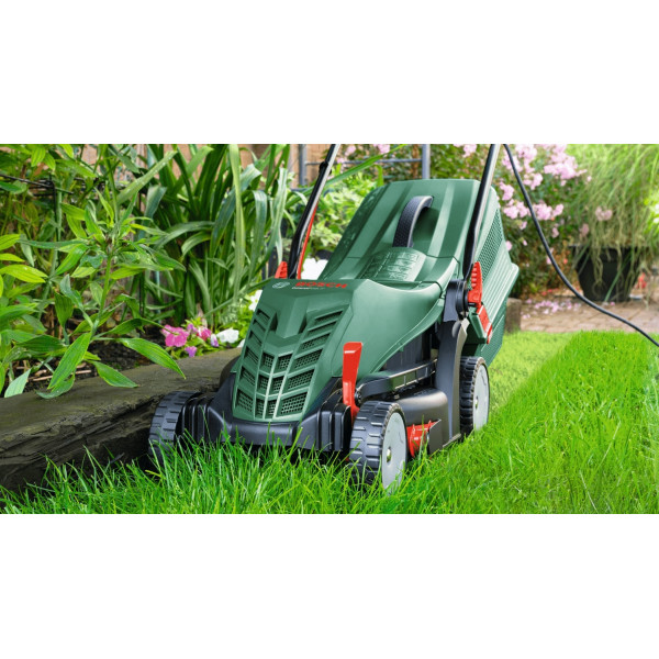 Газонокосарка Bosch UniversalRotak 37-555 (0.600.8A6.501)