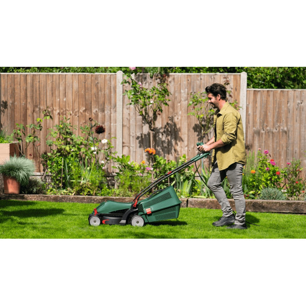 Газонокосарка Bosch UniversalRotak 37-555 (0.600.8A6.501)
