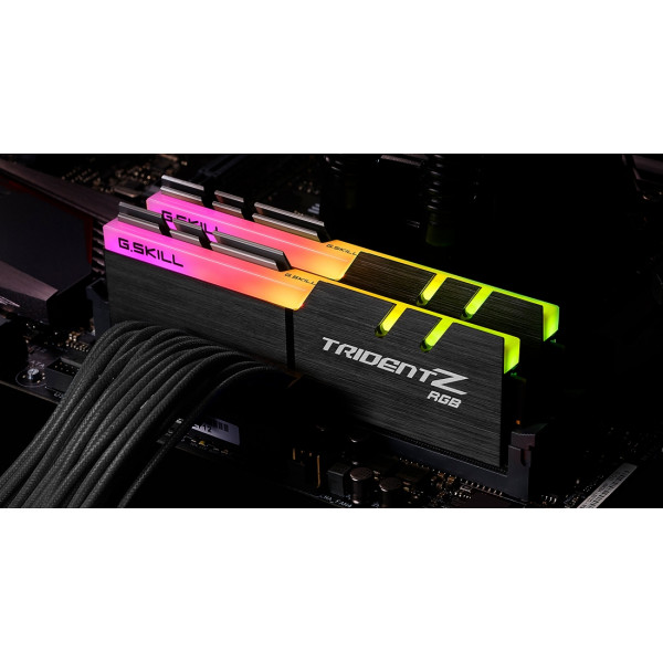 Модуль пам`ятi DDR4 2x8GB/3600 G.Skill Trident Z RGB (F4-3600C18D-16GTZR)