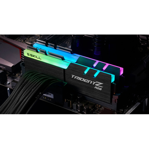 Модуль пам`ятi DDR4 2x8GB/3600 G.Skill Trident Z RGB (F4-3600C18D-16GTZR)