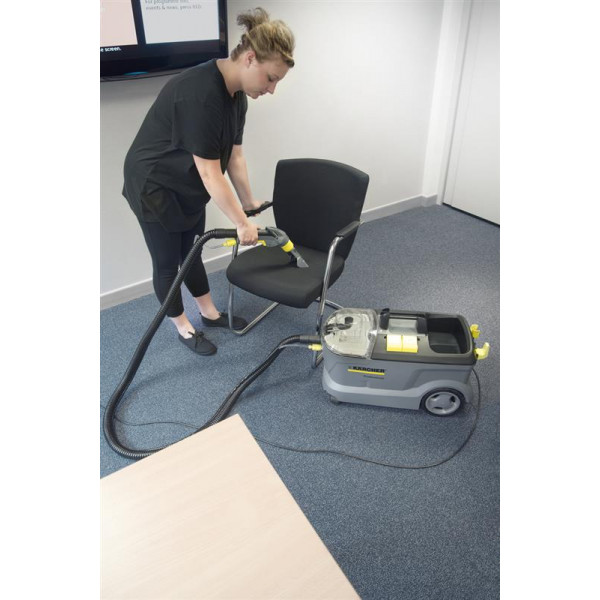 Пилосос Karcher Puzzi 10/1 (1.100-131.0)