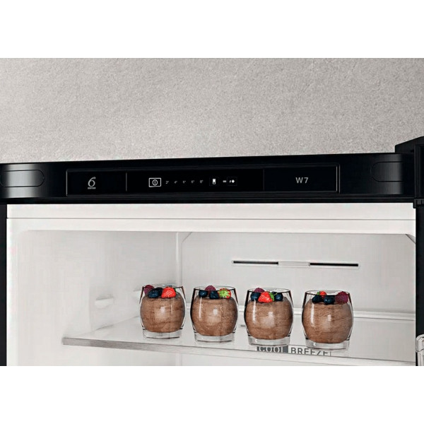Холодильник Whirlpool W7X 82I K