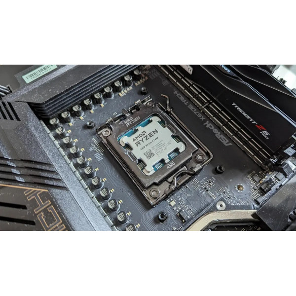 Процесор AMD Ryzen 5 7600 (3.8GHz 32MB 65W AM5) Multipack (100-100001015MPK)