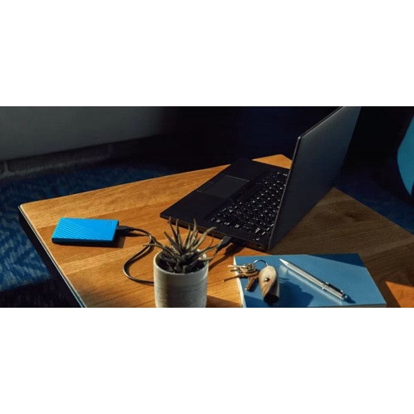 Зовнішній жорсткий диск 2.5" USB 4.0TB WD My Passport Blue (WDBPKJ0040BBL-WESN)