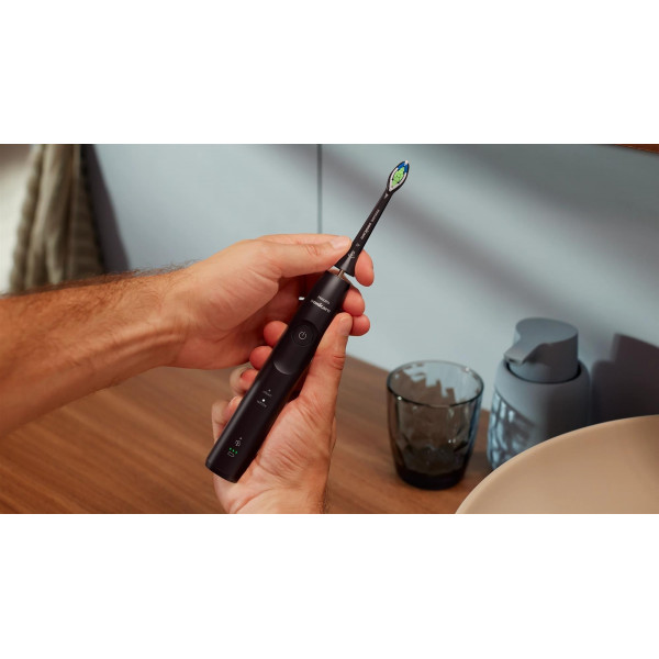 Зубна електрощітка Philips HX7111/01