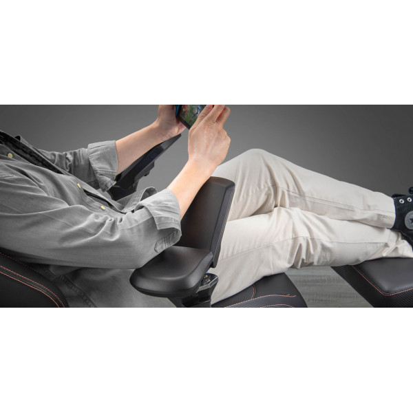 Крісло для геймерів Cougar Armor Evo M