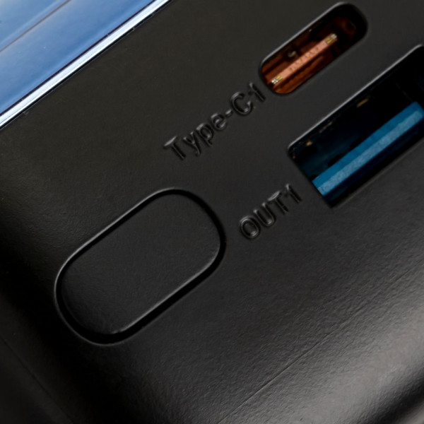 Універсальна мобільна батарея Rivacase Rivapower 30000mAh Black (VA1080)