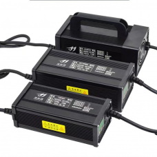 Зарядний пристрій для акумуляторів Li-ion 24V(29,4), 25-30A, 185x88x60mm