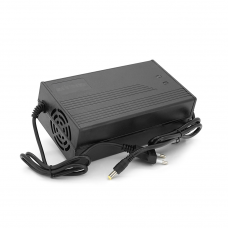 Зарядний пристрій для акумуляторів Li-ion Premium 36V(42V),10S,5A,штекер 5.5*2.5,з індикацією,BOX