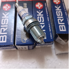 Свічки запалювання ВАЗ, Chery, Daewoo, Citroen, Opel 16клап двигуни (Silver DR15YS.1K) Brisk під газ