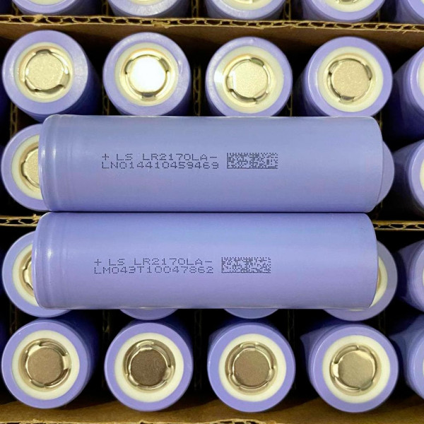 Акумулятор високострумовий Lishen LR2170LA, 21700, 4000 mAh, струм розряду - 45A