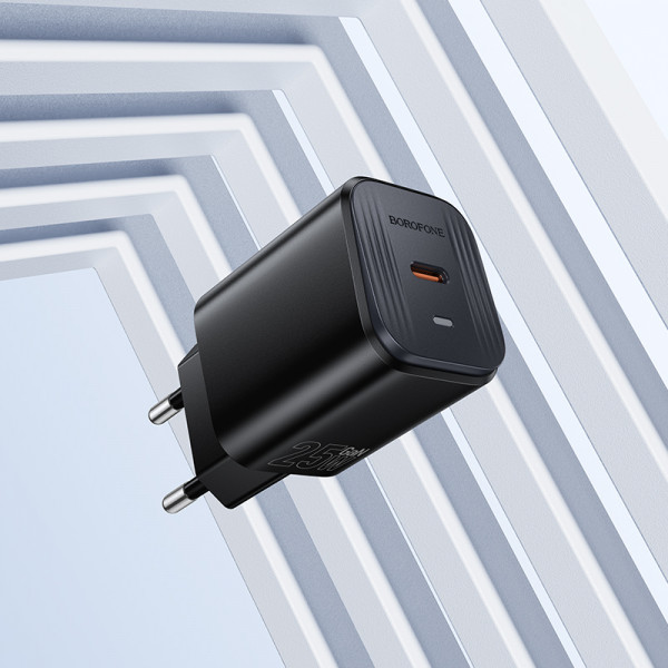 Мережевий зарядний пристрій BOROFONE BAS84A Star single port PD25W charger (EU) Black (6941991126826)