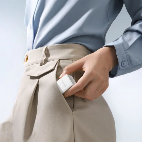 Мережевий зарядний пристрій з кабелем Baseus Palm Fast Charger 1C 20W EU Moon White set USB-C to iP 20W 1m (E0116400)