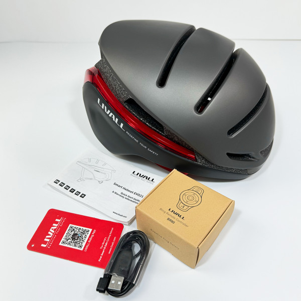 Захисний шолом Livall EVO21 (L) Dark Night (58-62см), передній та задній ліхтар поворотів та стопів, додаток, Bluetooth, пульт BR80 (LIV-LEVO21-5342)