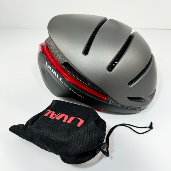 Захисний шолом Livall EVO21 (L) Dark Night (58-62см), передній та задній ліхтар поворотів та стопів, додаток, Bluetooth, пульт BR80 (LIV-LEVO21-5342)