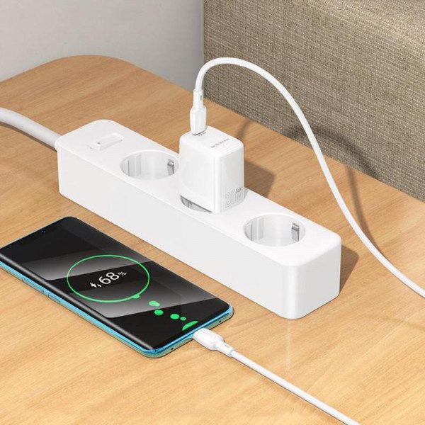 Мережевий зарядний пристрій BOROFONE BN26 Fuente single-port PD20W charger set (C to C) (EU) White