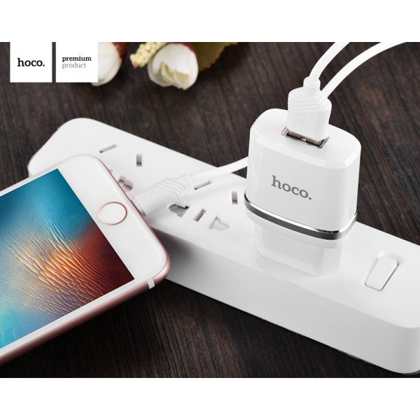 Мережевий зарядний пристрій HOCO C11 Smart single USB (iP cable) charger set 5W White (6957531047735)
