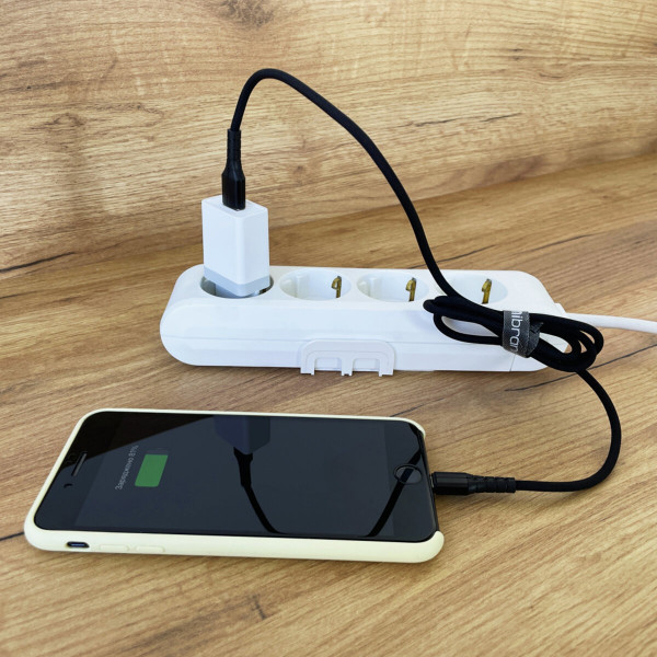 Мережевий зарядний пристрій Mibrand MI-01 Travel Charger USB-A 5W White