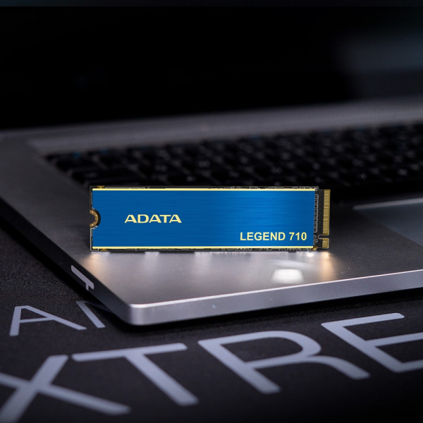 Накопичувач SSD M.2 ADATA LEGEND 710 256GB 2280 PCIeGen 3x4 3D NAND Read/Write: 2100/1000 MB/sec (ALEG-710-256GCS)