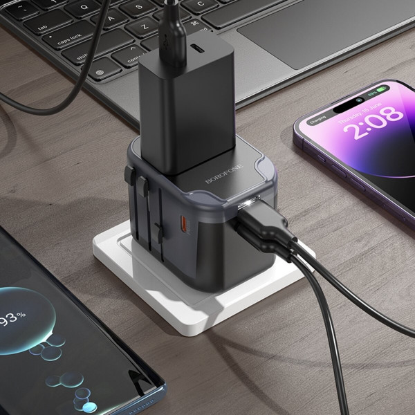 Мережевий зарядний пристрій BOROFONE BAC13 Leader 3-port PD20W(1C2A) universal conversion charger Чорний