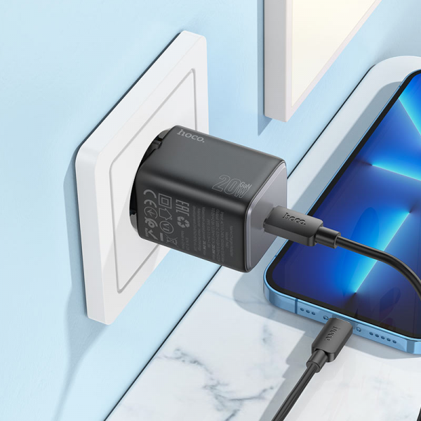 Мережевий зарядний пристрій HOCO N40 Mighty single port PD20W charger Чорний