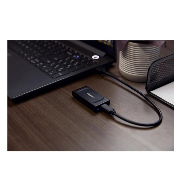 Портативний SSD Kingston XS1000 1TB USB 3.2 Gen2 Type-C IP55 3D NAND