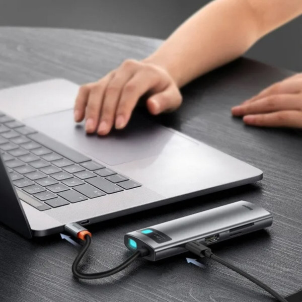 USB-хаб Baseus Metal Gleam Series 7-Port HUB Space Grey （Type-C to HDMI4K@60Hz*1+USB3.0*3+PD*1+SD/TF*1)