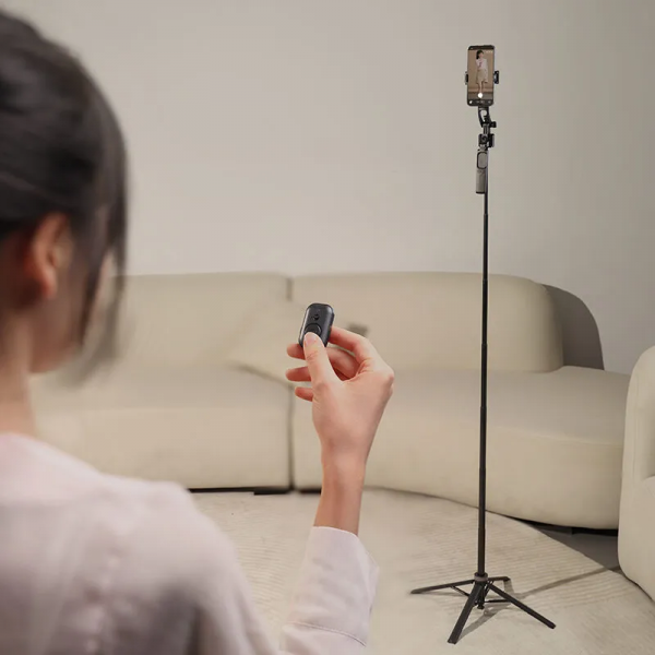 Штатив з автоматичним стеженням Ulanzi TT23 Auto-Tracking Selfie Stick Tripod Black (T168)