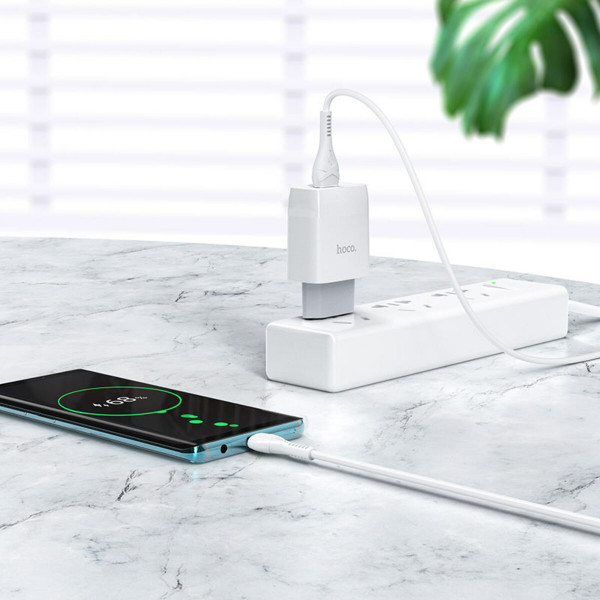 Мережевий зарядний пристрій HOCO C72Q Glorious single port QC3.0 charger set(Type-C) 18W Білий