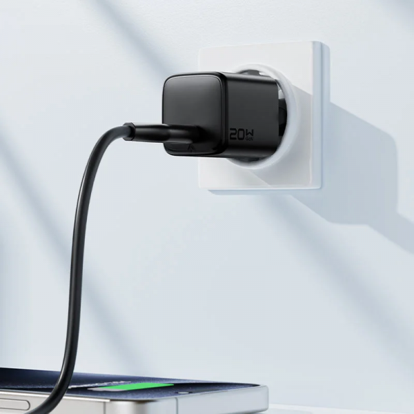 Мережевий зарядний пристрій з кабелем ACEFAST A117 PD20W mini GaN fast charger set(P16),black Black (6974316286509)
