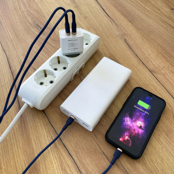 Мережевий зарядний пристрій Mibrand MI-02 Travel Charger 2USB-A 5W White