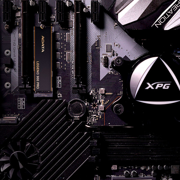 Накопичувач SSD M.2 ADATA LEGEND 900 PRO 1TB 2280 PCIe Gen 4x4 3D NAND Read/Write: 7400/6000 MB/sec (SLEG-900P-1TCS)