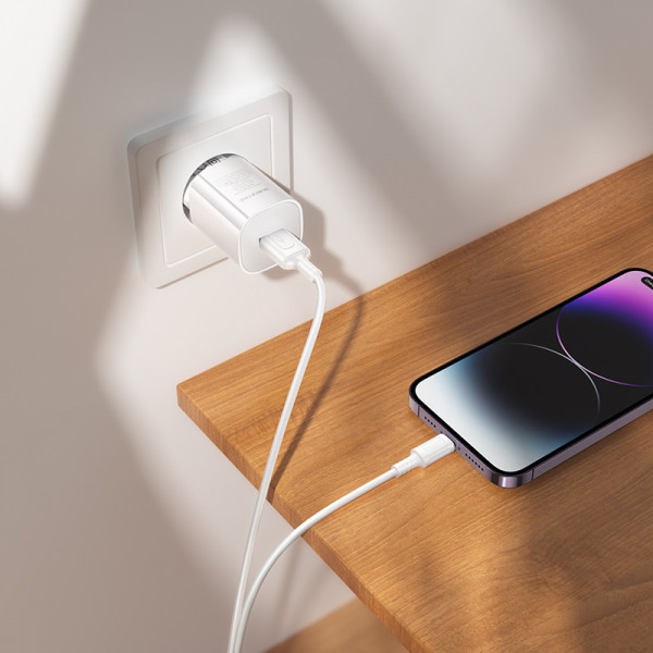 Мережевий зарядний пристрій BOROFONE BA101A Pudding single port charger (EU) White (6941991124013)