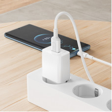 Мережевий зарядний пристрій BOROFONE BAS71A Source single-port charger White (6941991122569)