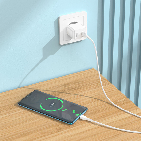 Мережевий зарядний пристрій HOCO C98A Proton single port QC3.0 charger set(Type-C) Білий