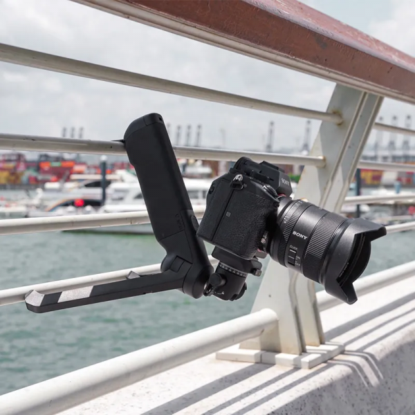 Ручка мініштатив Ulanzi TT38 One-click Opening Tripod (T070GBB1)