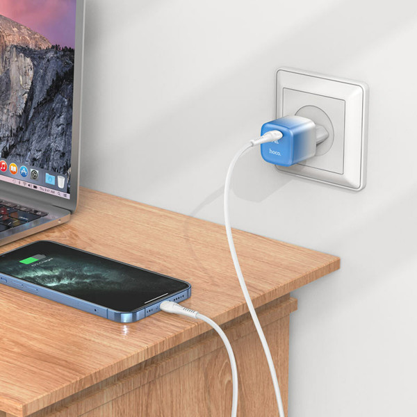Мережевий зарядний пристрій HOCO C101A single port PD20W charger set(Type-C to Type-C) Ice Блакитний