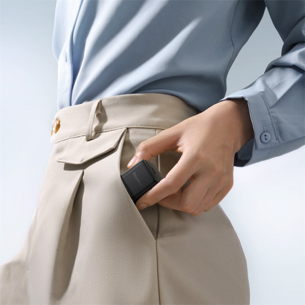 Мережевий зарядний пристрій з кабелем Baseus Palm Fast Charger 1C 20W EU Cosmic Black set USB-C to iP 20W 1m (E0116401)