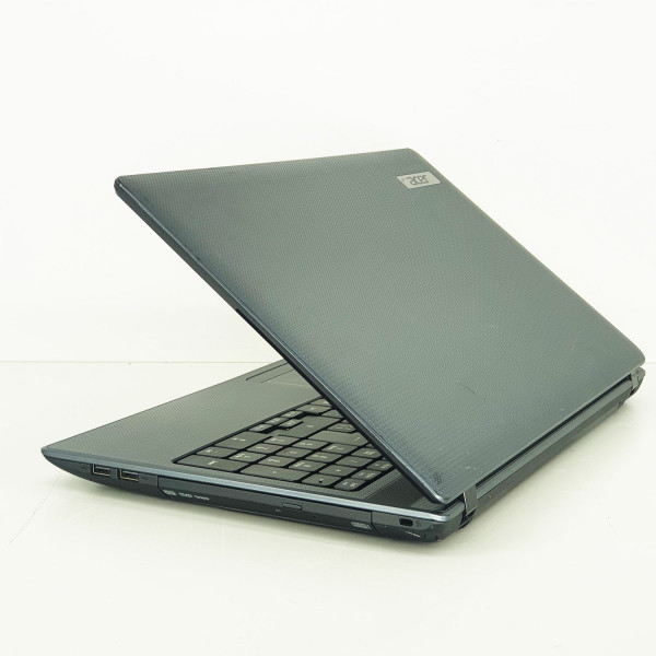 Б/У Ноутбук Acer Aspire 5250 (AMD E-300/4/250) - Class B
