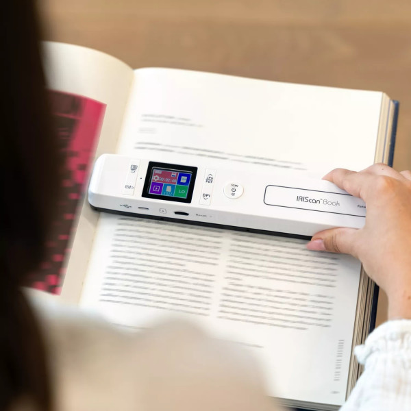 Сканер A4 Canon IRIScan Book 7 Dyslexic (1050dpi, USB, microSD, 15стор/хв, портативний, білий)