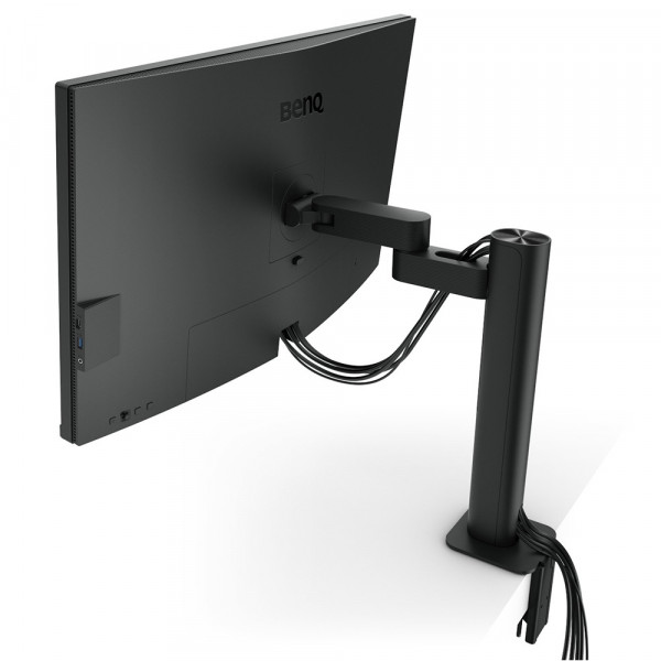 TFT 31.5" BenQ PD3205UA, IPS, 4K UHD, 99% sRGB, HDMI, DP, USB-С, USB-hub, HAS, колонки, темно- сірий