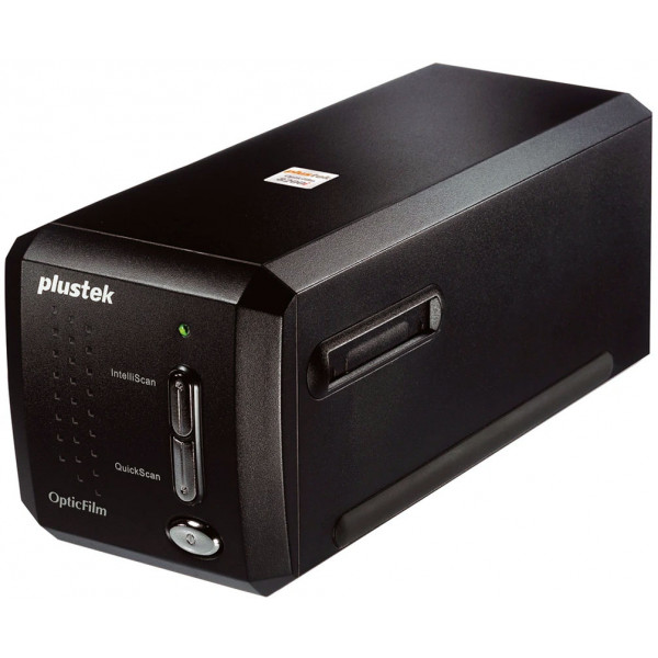 Сканер Plustek OpticFilm 8200i Ai (7200dpi 48bit LED Ai Studio8 плівковий слайд-сканер чорний)