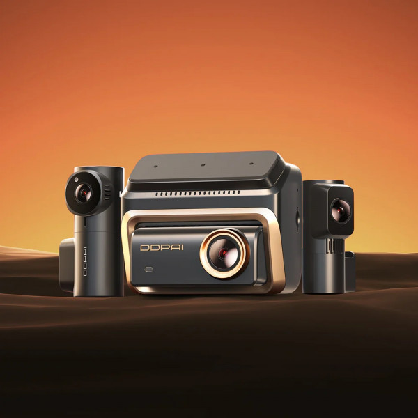 Відеореєстратор DDPAI Dashcam Z90T + камера заднього виду + камера салону