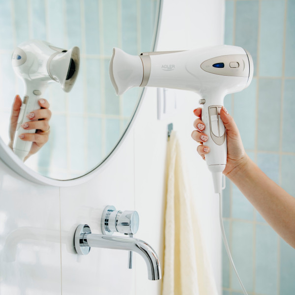 Фен Adler AD 2248 white champagne 2200Вт/ 2 швидкості/ хол.обдув/ темп.режимів-3/ іонізація/ дифузор