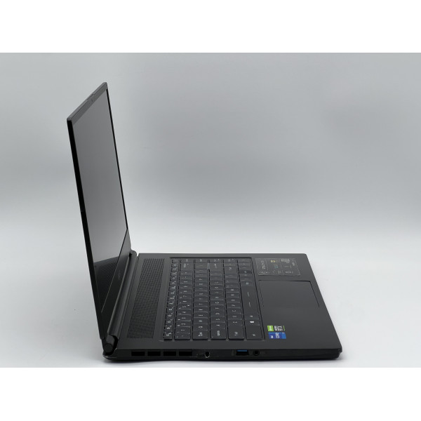 Ноутбук MSI Stealth 15M B12UE-042US, i7-1280P, 32 GB, 960 GB, NVIDIA GeForce RTX 3060, 1920x1080, IPS  БУ