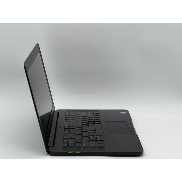 Ноутбук Razer Blade 14 2017, i7-7700HQ, 16 GB, 480 GB, Intel HD Graphics 630, 1920x1080, IPS  БУ